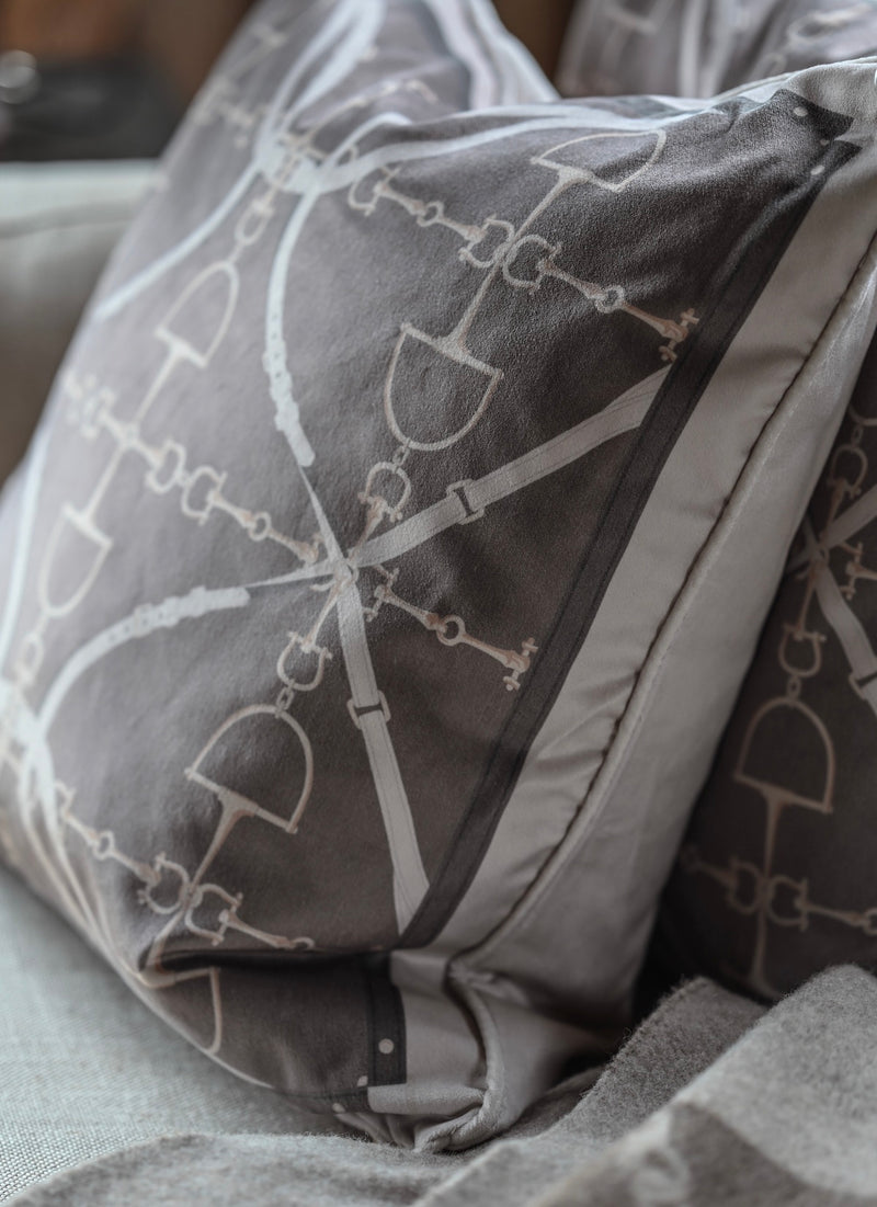 Bite Luxury Cushion Taupe