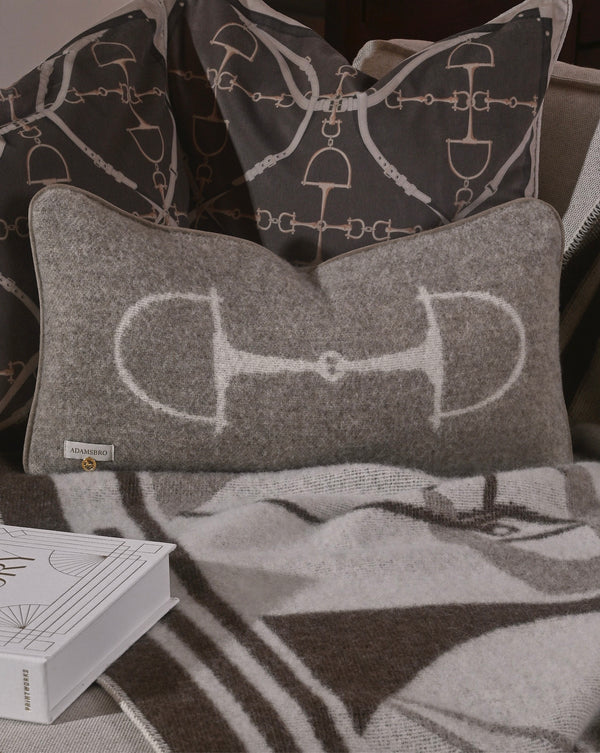 Luxury Cushion in 100% New Zealand Lambswool Beige Melange