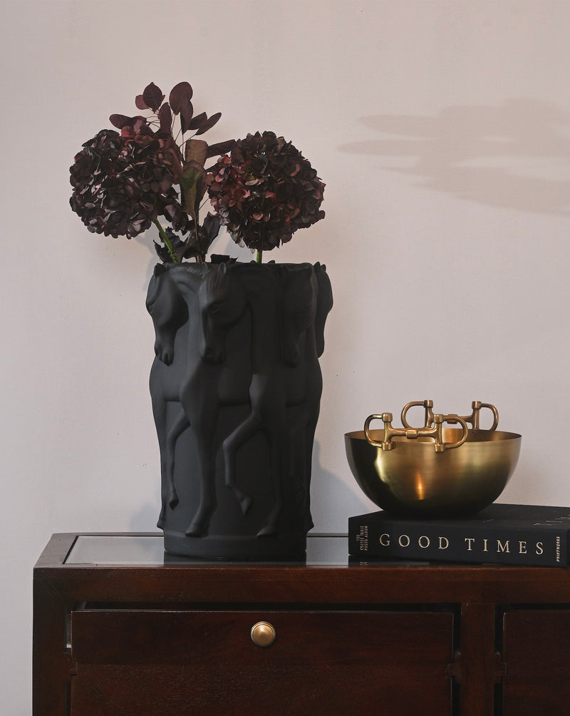 BLACK MATT VASE DANCING HORSES