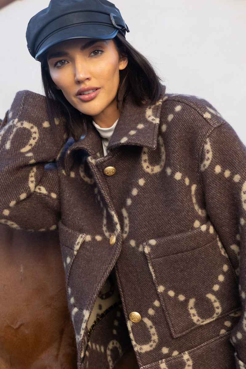ADAMSBRO Horseshoe Blanket Jacket – Brown & Camel