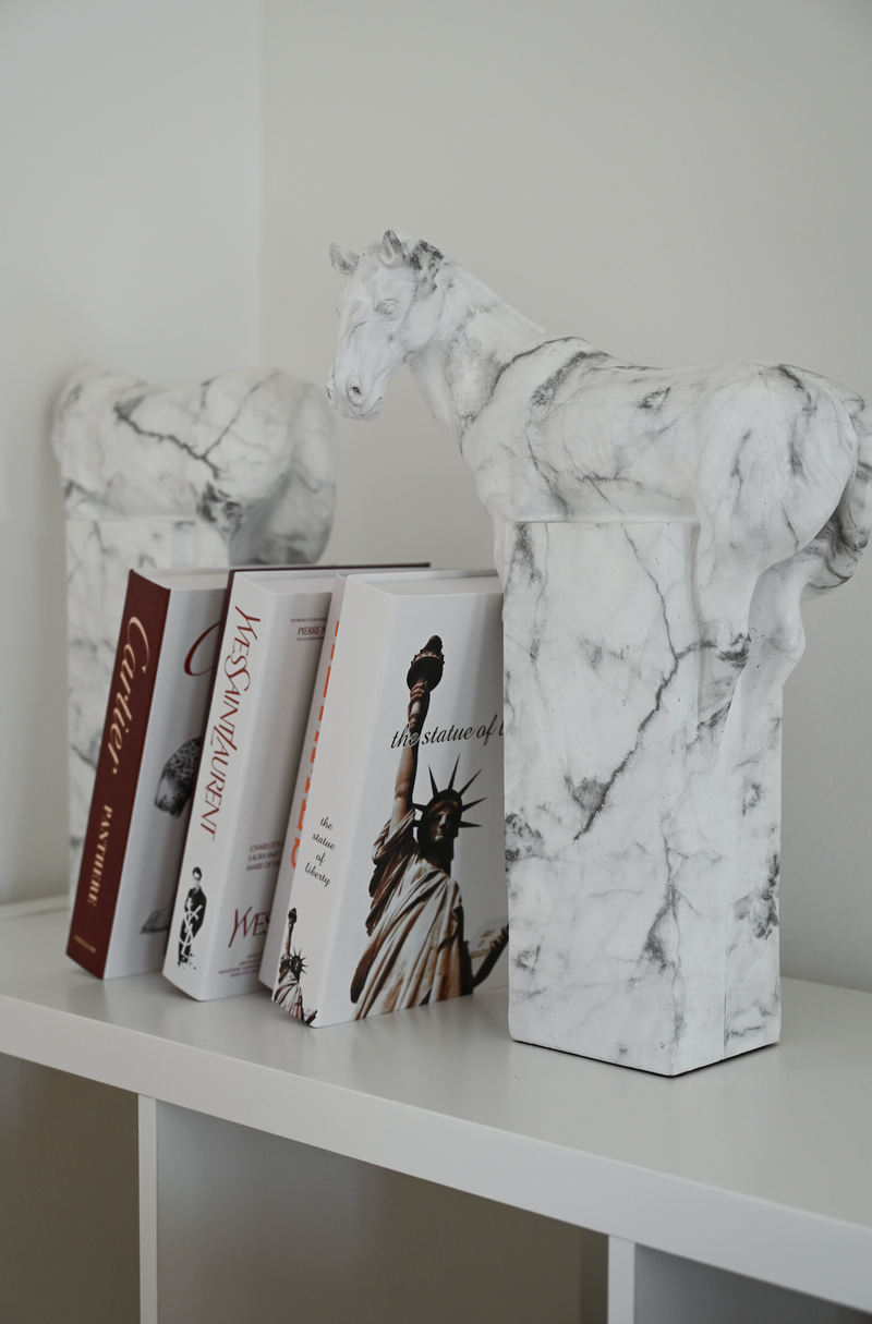 AWAKE HORSE SCULPTURE
