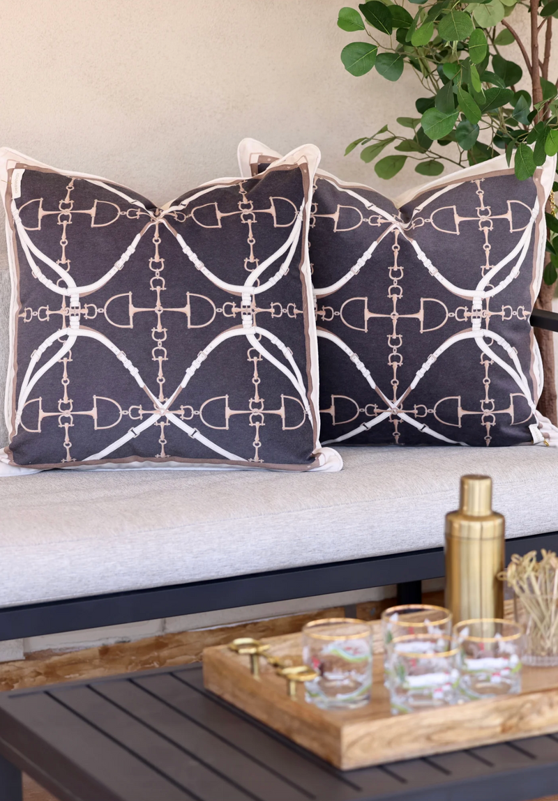 Bite Luxury Cushion matt black