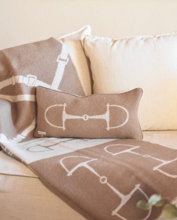 Luxury Cushion in 100% New Zealand Lambswool NOUGAT