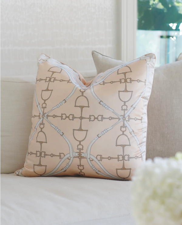 Apricot "Bite Luxury" Silk