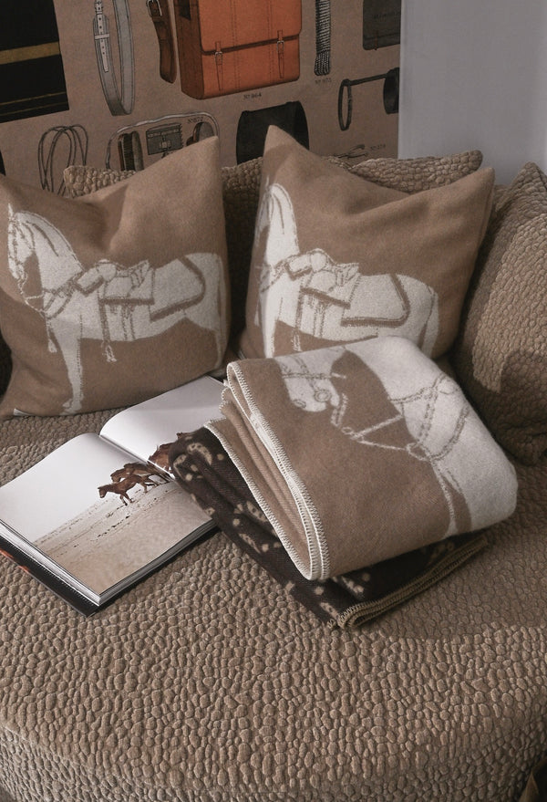 HORSES Throw – 100% New Zealand Lambswool
