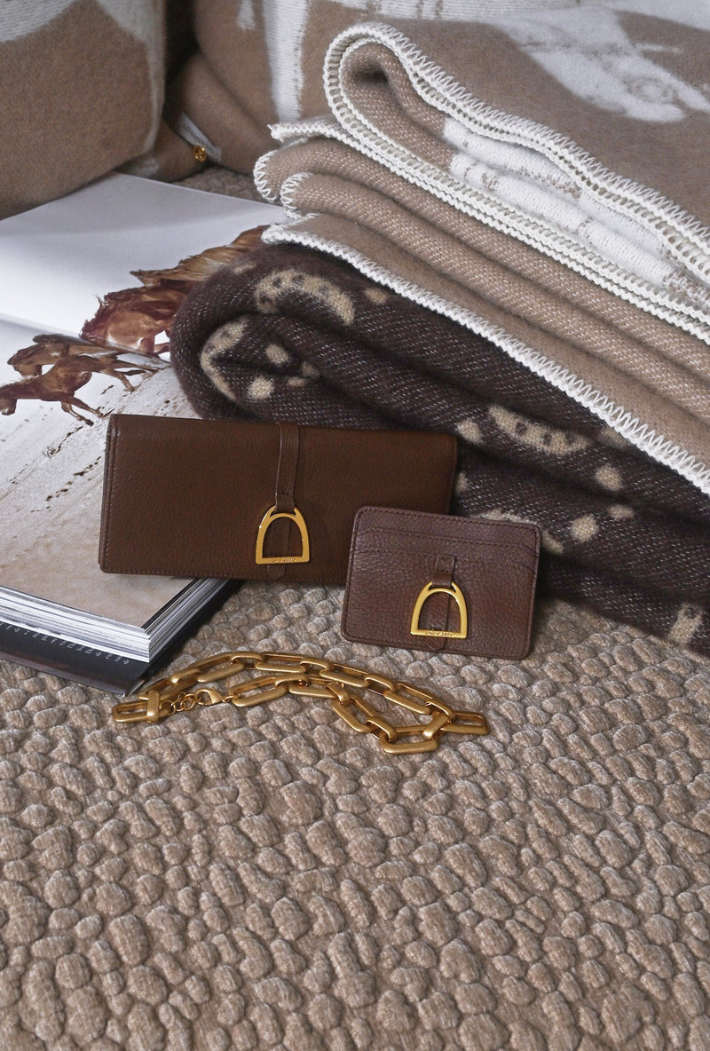 ADAMSBRO CARDHOLDER BROWN