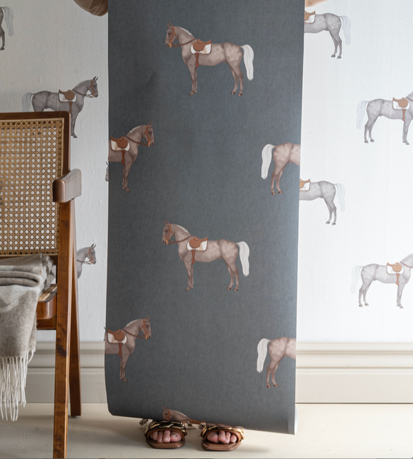 17-09-007-50 Wallpaper Petit Horse Dark Grey