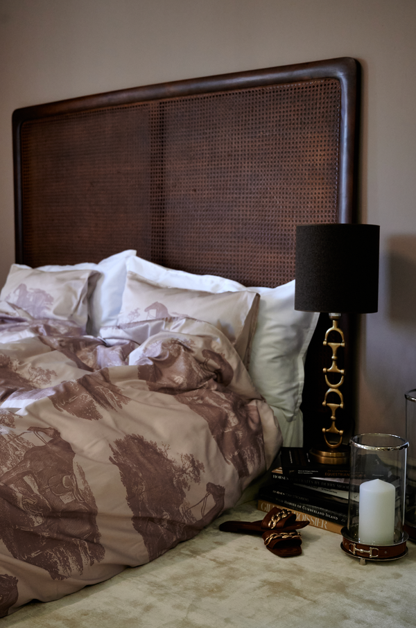 Exclusive duvet cover in the finest in cotton satin 135X 200 cm + 50 x70 cm